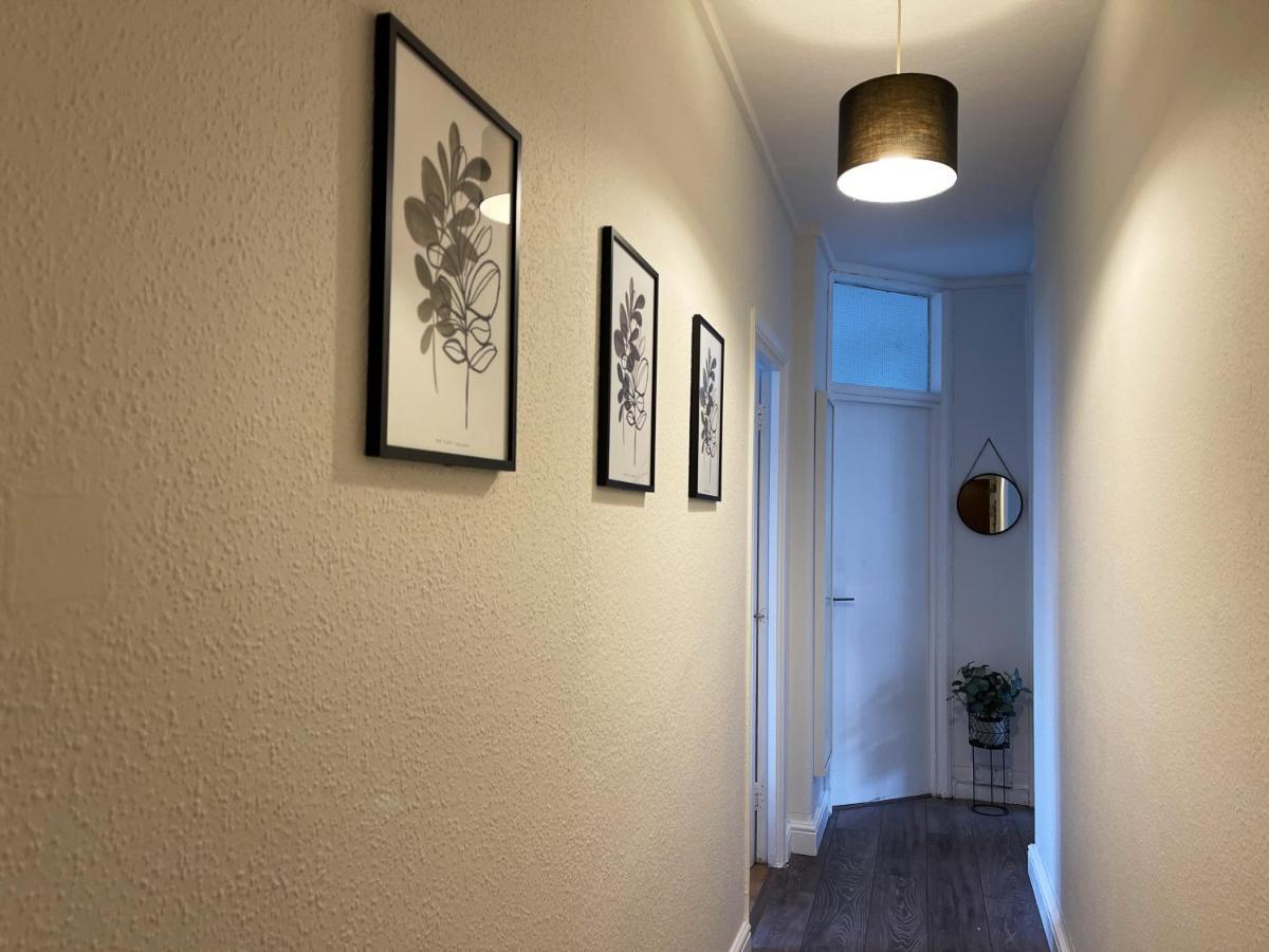 Lisa's Place Near Kings Cross - 2 Double Beds, 1 Sofa Bed, Great Location, Ideal For Families Appartamento Londra