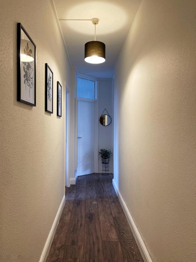 Lisa's Place Near Kings Cross - 2 Double Beds, 1 Sofa Bed, Great Location, Ideal For Families Londra